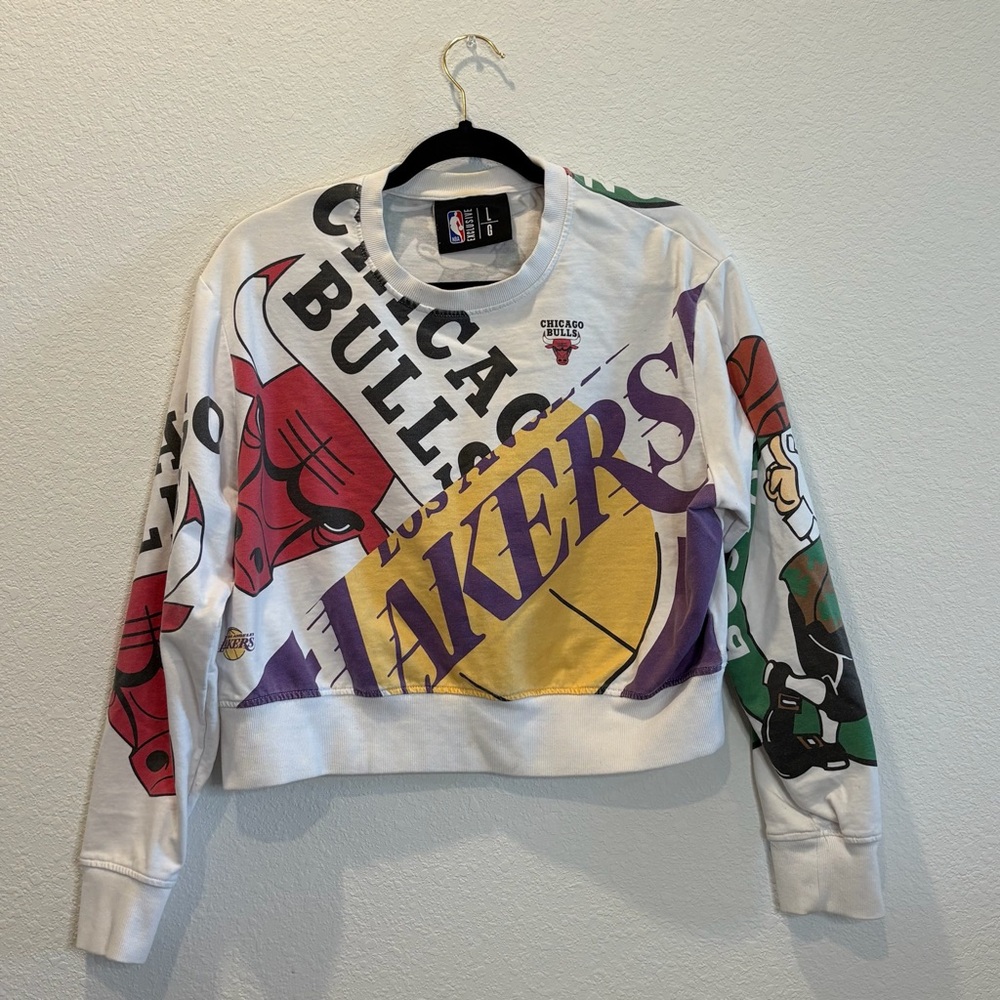 NBA Exclusive Cropped Sweatshirt Chicago Bulls Lakers Celtics Graphic Large - Picture 2 of 10